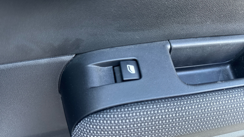 Citroen C3 Aircross 1.2 PureTech 110 Shine 5dr Petrol Hatchback